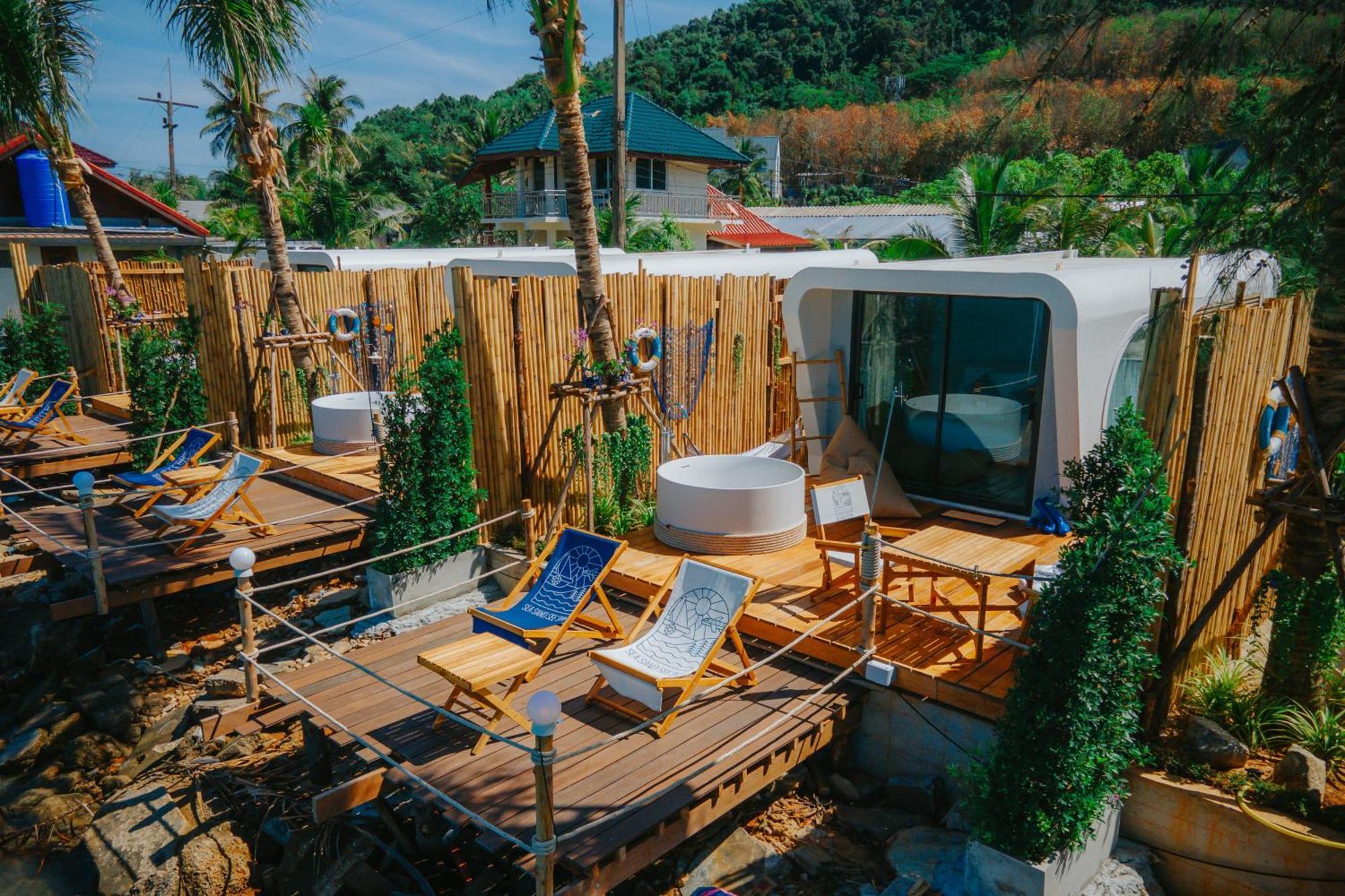 Sea Sand See Sky Beach Front Resort Phuket Exterior foto